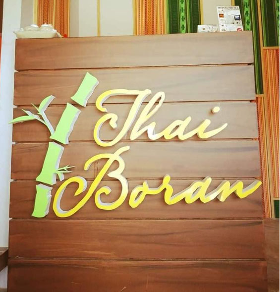 front-desk-thaiboran
